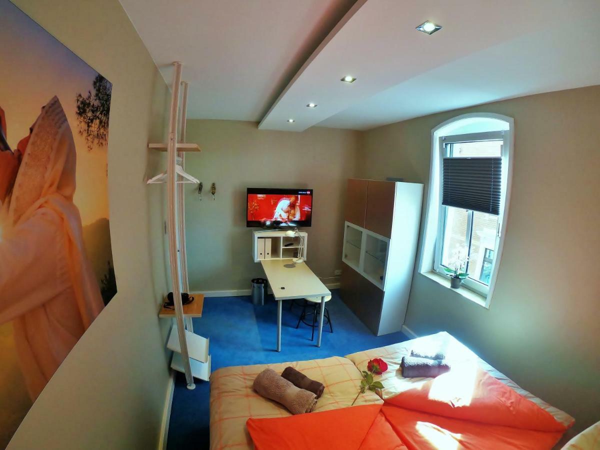 Purer Luxus In Zwickau Planitz - Exklusive Ferienwohnung Fuer Bis Zu 10 Personen! Zewnętrze zdjęcie